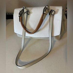 ZARA WOMAN WHITE/CREAM TOP HANDLE/ CROSSBODY PURSE